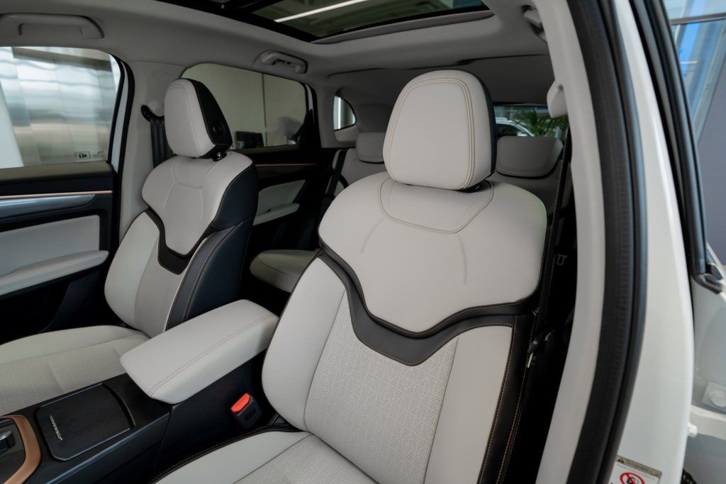 4bffa05240870ff1eaa12a01d5db698c