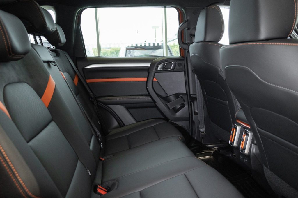 4909d79002b3e0d72ee47f981393b487